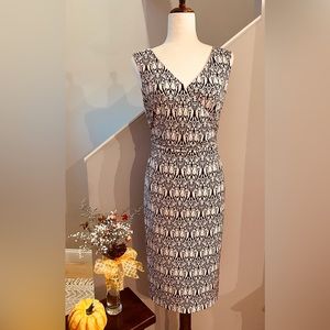 ADRIANNA PAPELL Dress Floral Sheath Jersey Lined Pink Blush Burgundy Size 8